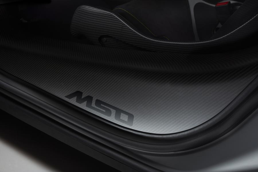 Детали интерьера McLaren MSO 600LT Spider 2019 года  (WW) (фото 8 из 11)